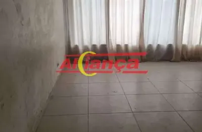 Casa em condomínio fechado com 3 quartos à venda na Rua Vinte e Quatro de Maio, 73, Vila Galvão, Guarulhos