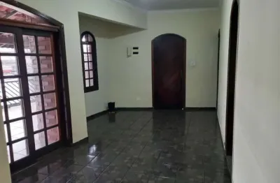 Sobrado  com 3 quartos, sendo 1 suíte e um salão comercial  a venda,145,20 m²jardim rosa de franca -