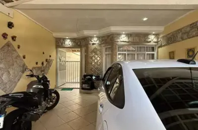 Casa com 3 quartos à venda na Vila Assunção, Praia Grande 