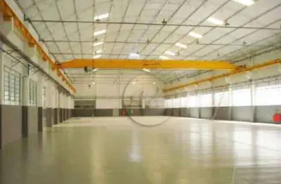 Galpão industrial com 3.760m² para locação em diadema