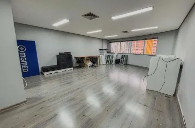 Sala comercial à venda na Rua das Monções, Jardim, Santo André