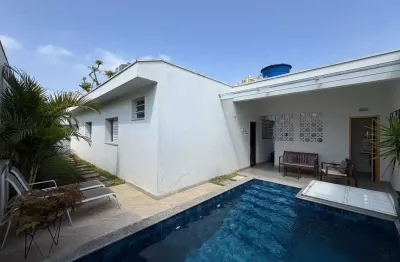 Casa térrea exclusiva à venda no bairro jardim – 177 m² | 3 dormitórios (1 suíte) | piscina | quintal amplo