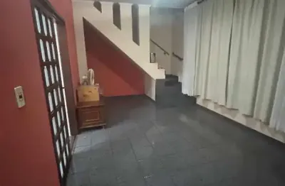 Casa 3 quartos para aluguel em vila pires, santo andré – frente, 3 vagas