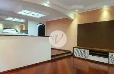 Luxuoso sobrado de 262 m² com 3 dormitórios, localizado no parque marajoara, santo andré