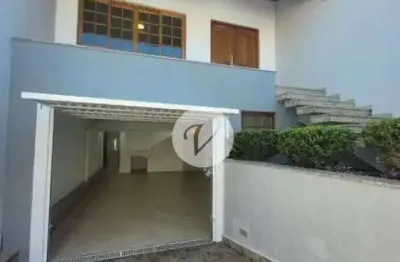 Sobrado residencial para aluguel em Cidade São Jorge, Santo André – 245 m²