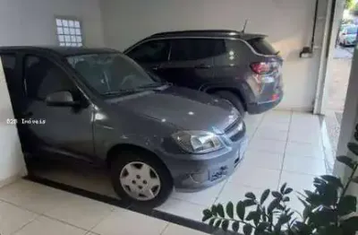 Casa com 3 quartos à venda na Rua Rodrigo Romeiro, Centro, Bauru