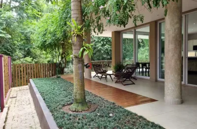 Casa em condomínio fechado com 4 quartos à venda na via das samambaias, 341, granja viana, cotia por r$ 2.300.000