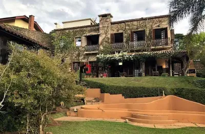 Casa em condomínio fechado com 3 quartos à venda na estrada fazendinha, 100, pousada dos bandeirantes, carapicuíba por r$ 2.800.000