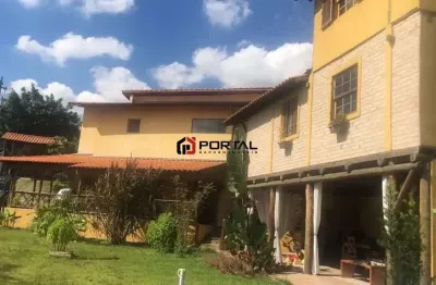 Casa em condomínio fechado com 3 quartos à venda na avenida circular, jardim passárgada i, cotia por r$ 2.000.000