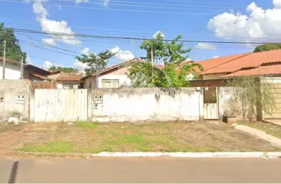 Área grande com excelente localização codigo: 60768