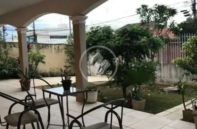 Casa com 3 quartos à venda na Rua CP 6, 05, Residencial Celina Park, Goiânia
