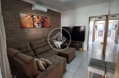 Casa com 3 quartos à venda na Rua 19 C, S/N, Setor Garavelo, Aparecida de Goiânia