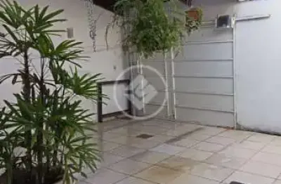 Casa de 2q em avenida no setor solar bougainviller codigo: 69872
