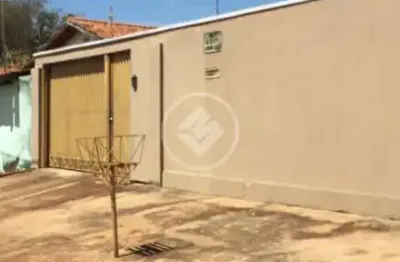 Casa com 3 quartos à venda na Praça Belarmino Essado, 1, Jardim Suiço, Inhumas