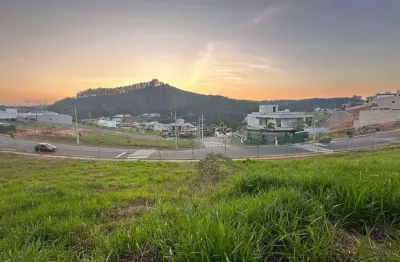 Terreno em condomínio fechado à venda na Rua Bellatrix, Salvaterra, Juiz de Fora