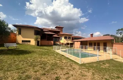 Charmosa casa duplex à venda no condomínio portal da torre