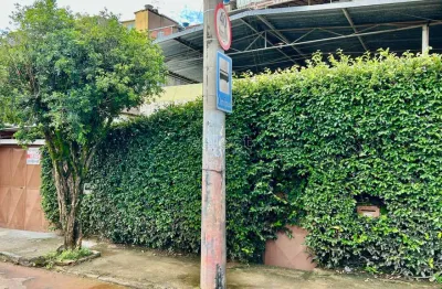 Casa com 2 quartos à venda na Rua São Lourenço, São Benedito, Juiz de Fora