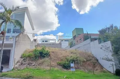 Terreno em condomínio fechado à venda na Rua Marcus Frederico Bandeira de Oliveira, 81, São Pedro, Juiz de Fora