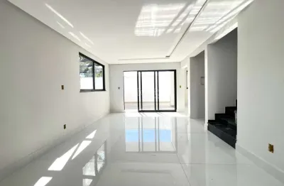 Casa em condomínio fechado com 3 quartos à venda na Rua Florianópolis, Nova Califórnia, Juiz de Fora