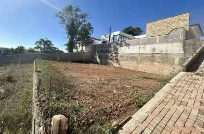 Terreno à venda na Rua Curitiba, Lote 04, Parque Jardim da Serra, Juiz de Fora