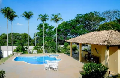 Casa com 3 quartos à venda na Rua Francisco José dos Santos, Aeroporto, Juiz de Fora