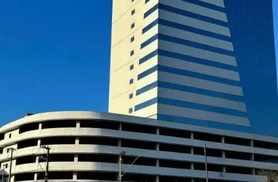 Sala comercial para alugar na Rua Leopoldo Schmidt, 200, Centro, Juiz de Fora