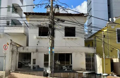 Casa à venda na Rua Doutor Antônio Carlos, Granbery, Juiz de Fora