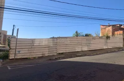 Terreno de 832m² na rua olegário maciel, próximo ao centro da cidade e com projeto para 30 apartamentos