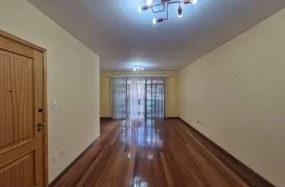 Apartamento com 4 quartos à venda na Rua Barão de Cataguases, Santa Helena, Juiz de Fora