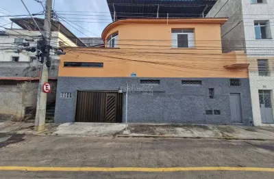 Casa com 2 quartos à venda na Rua Paraisópolis, Manoel Honório, Juiz de Fora