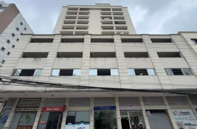 Apartamento com 1 quarto para alugar na Rua Santo Antônio, 1180, Centro, Juiz de Fora