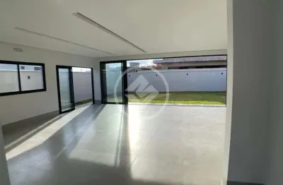 Aconchegante Sobrado em condomínio - Parqville Jacarandá codigo: 111843