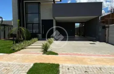Casa em Condomínio Alto Padrão - Parqville Jacarandá codigo: 67988