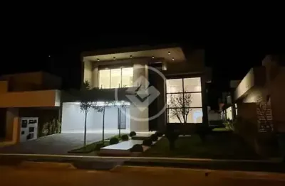 Casa com 4 quartos à venda na Rua GGC26, Portal Do Sol Garden, Goiânia