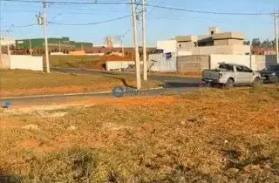 Terreno à venda na Rua Magnólia, Jardins Capri, Senador Canedo