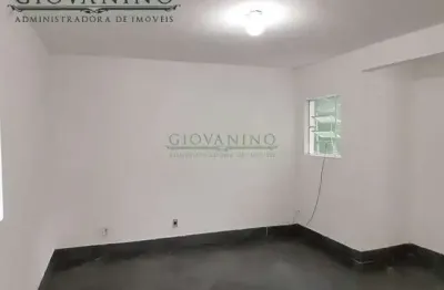 Casa com 2 quartos para alugar na Estrada das Furnas, 1112, Alto da Boa Vista, Rio de Janeiro