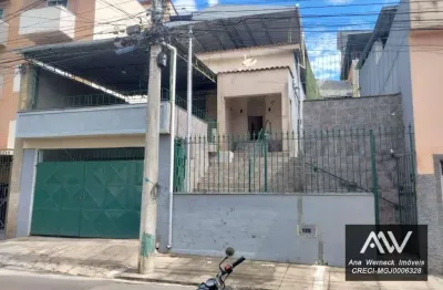 Casa com 3 dormitórios, 125 m² - venda por r$ 420.000 ou aluguel por r$ 1.800/mês + iptu - manoel honório - juiz de fora/mg
