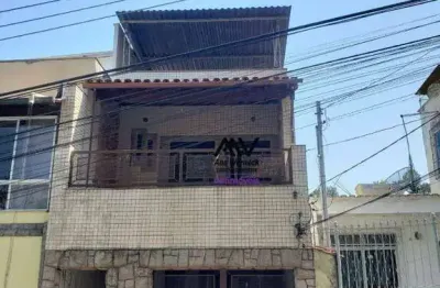 Casa com 4 dormitórios para alugar, 240 m² por r$ 3.000,00/mês - santa terezinha - juiz de fora/mg