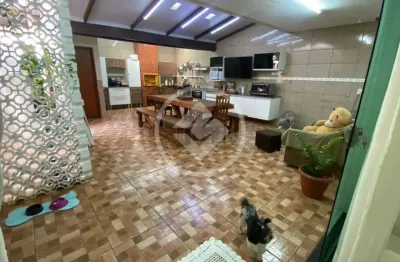 Sobrado de quatro suítes no jardim atlântico, goiânia - go codigo: 82124