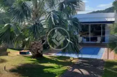 Casa a venda setor nobre da cidade  paraíso tocantins setor serrano codigo: 92192