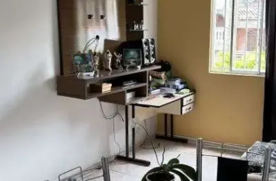 Apartamento 562 grande com 2 dormitorios, sala, cozinha, banheiro, area de servico com vaga de garagem, em otimo estado de conservacao proximo a estacao cptm dom bosco