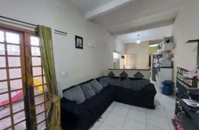 Casa com 2 quartos à venda na rua josé vidal, 130, jardim são vicente, são paulo por r$ 350.000