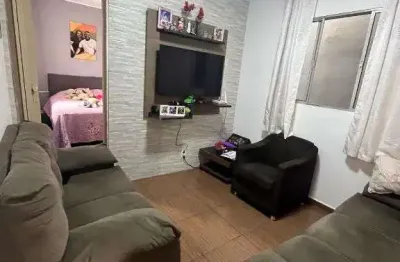 Tterreno com 4 casas  casa 1,  2 dormitorios, 1 sala,1 cozinha,1 banheiro, 1 lavanderia casa2 2 dormitorios, 1 sala,1 cozinha,1 banheiro,1 lavanderia  casa 3 1, dormitorio, sala, cozinha ,banheiro e l