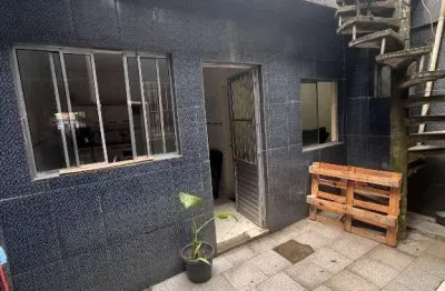 Casa com 4 quartos à venda na rua cadernos de viagem, 123, conjunto habitacional castro alves, são paulo, 35 m2 por r$ 325.000