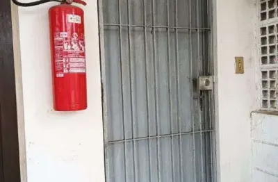 Apartamento com 2 quartos à venda na rua joão amazonas, 00, conjunto habitacional jardim odete ii, itaquaquecetuba, 52 m2 por r$ 100.000