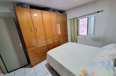 Casa com 2 quartos à venda na rua ernesto cerreti, 382, cidade tiradentes, são paulo, 50 m2 por r$ 300.000