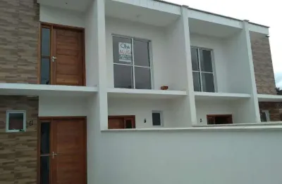 Casa com 2 quartos para alugar na Rua Begônias, 542, Fátima, Joinville