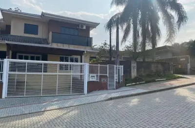 Apartamento no boehmerwald com 2 quartos para locação, 130 m²