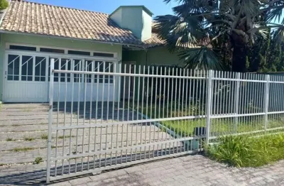 Casa à venda na Rua Frederico Eick, 216, Santo Antônio, Joinville
