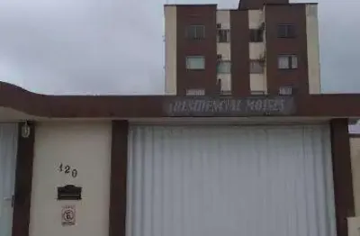 Apartamento com 2 quartos para alugar na Rua Moisés, 120, Glória, Joinville